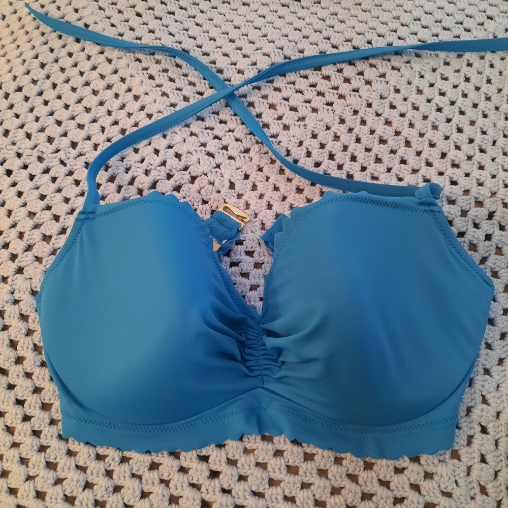 EUC Victoria Secret swim top